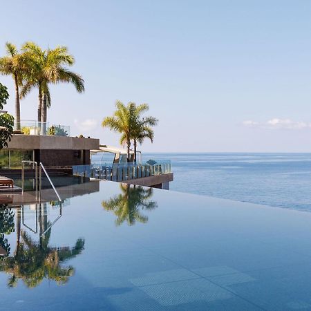 Saccharum - Resort And Spa - Savoy Signature Calheta  Luaran gambar Infinity pool at the Cape