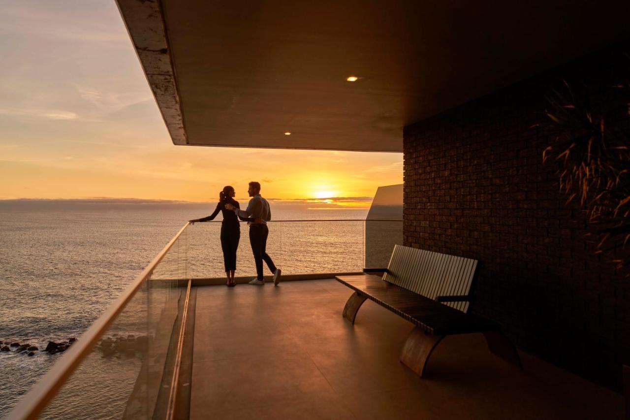 Saccharum - Resort And Spa - Savoy Signature Calheta  Luaran gambar Sunset at the Sky Bar