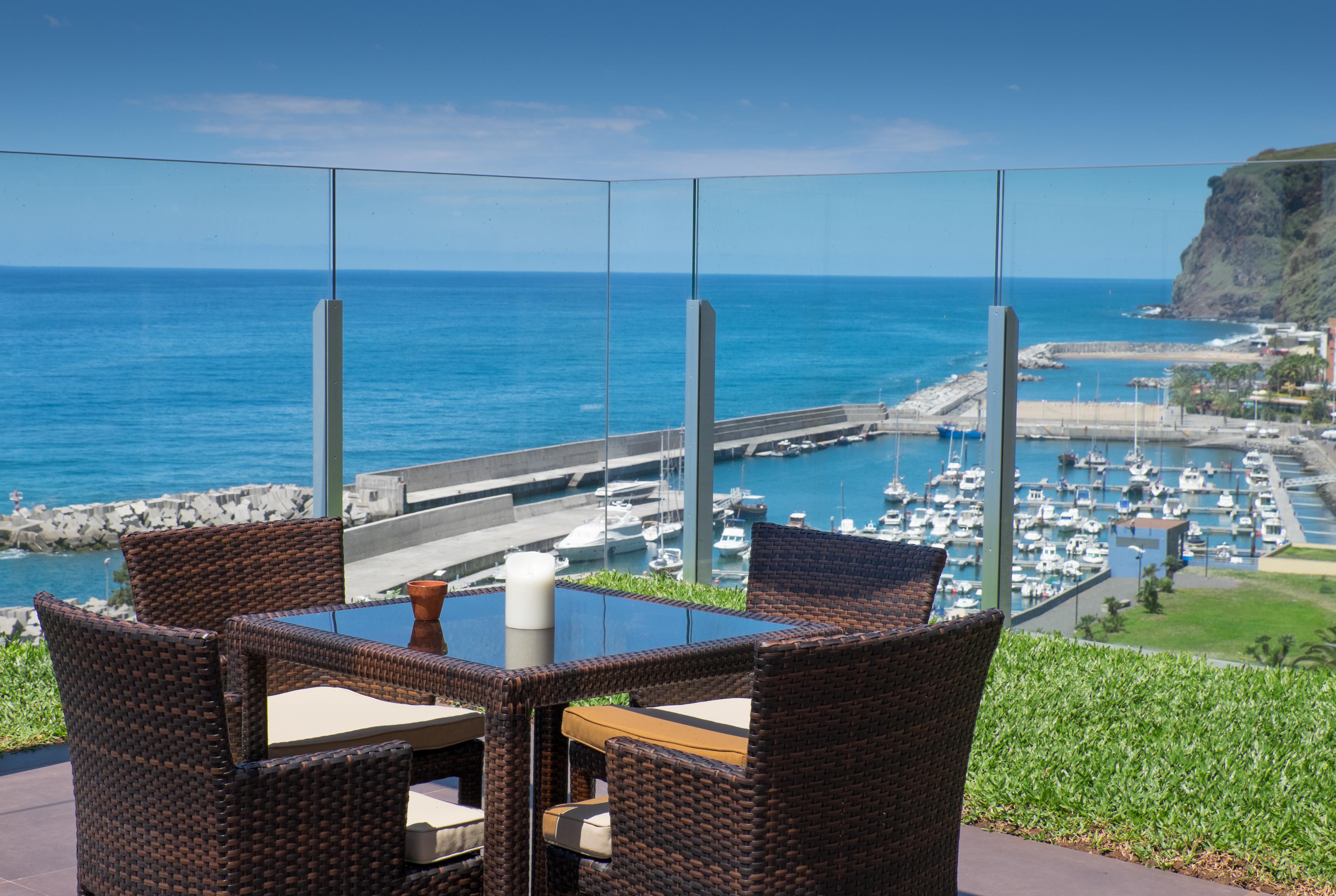 Saccharum - Resort And Spa - Savoy Signature Calheta  Luaran gambar View of the port of San Vicente from the hotel