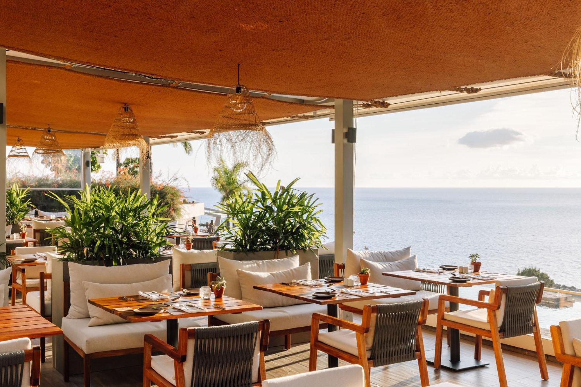 Saccharum - Resort And Spa - Savoy Signature Calheta  Luaran gambar The Beach Club