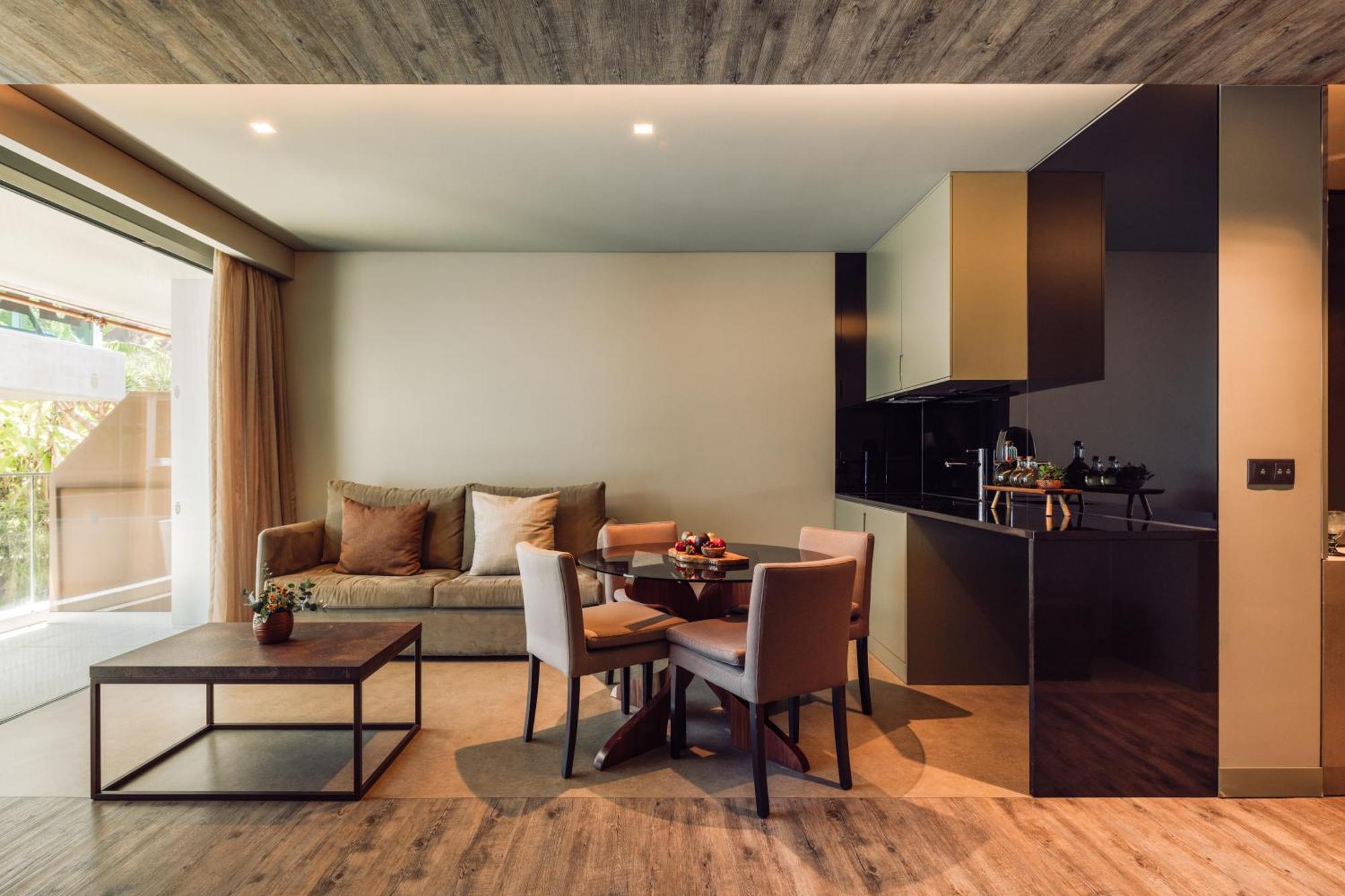 Saccharum - Resort And Spa - Savoy Signature Calheta  Luaran gambar A living room at the hotel