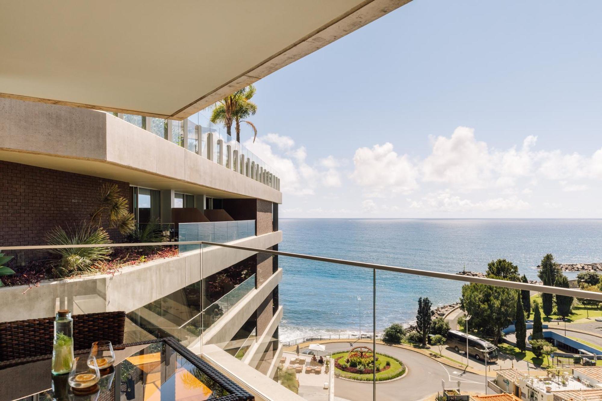 Saccharum - Resort And Spa - Savoy Signature Calheta  Luaran gambar View from the hotel