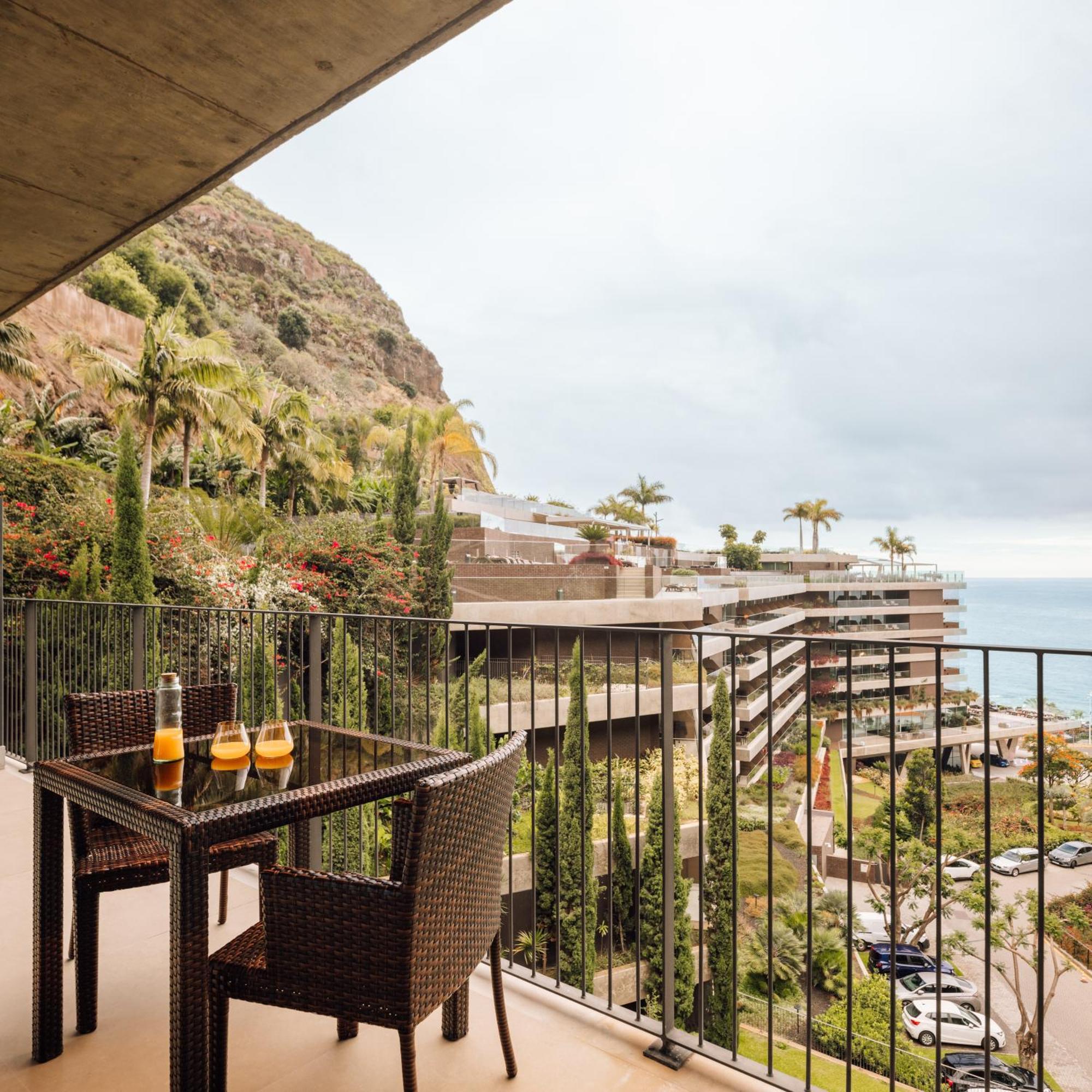 Saccharum - Resort And Spa - Savoy Signature Calheta  Luaran gambar View from the hotel