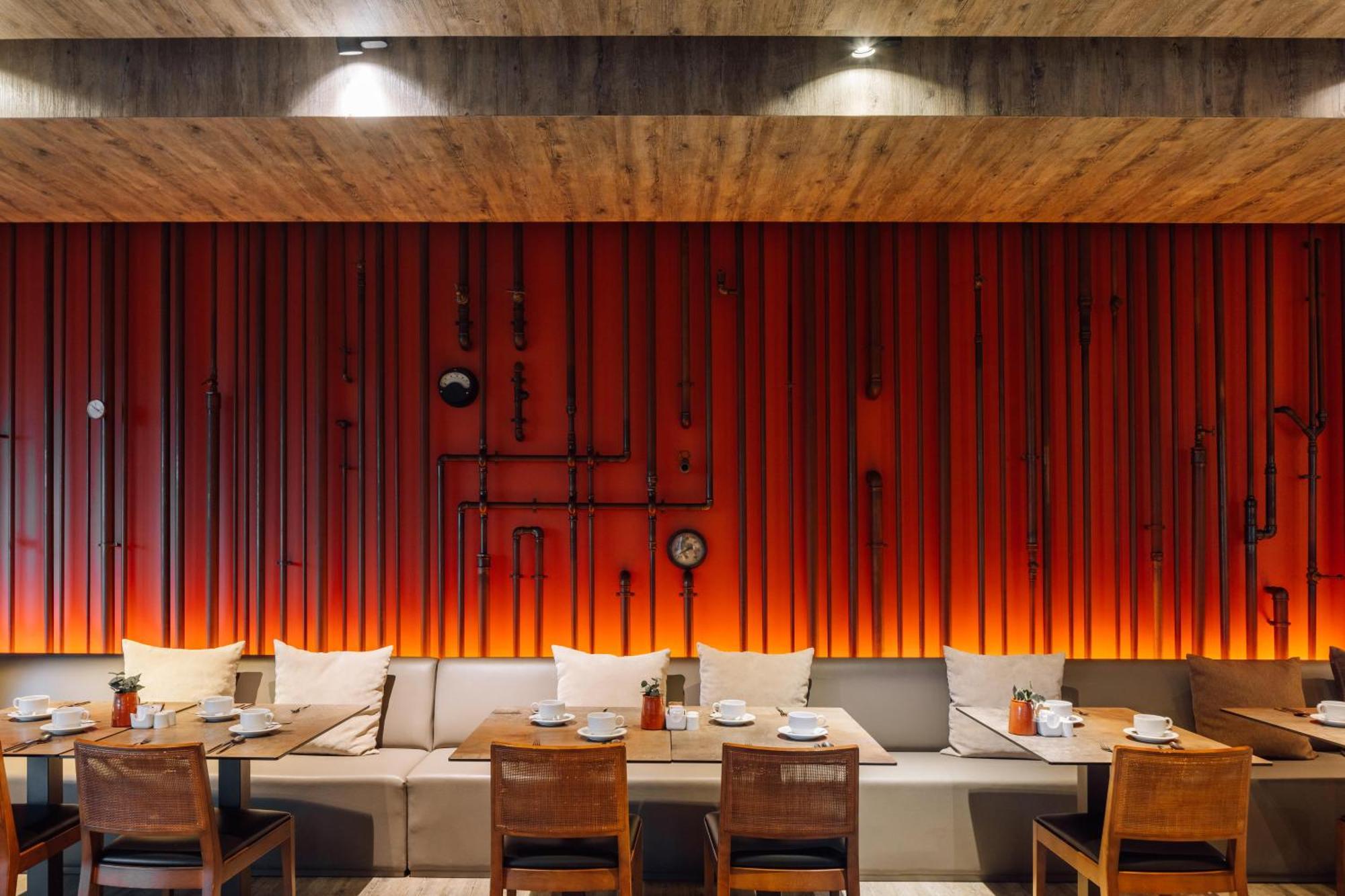 Saccharum - Resort And Spa - Savoy Signature Calheta  Luaran gambar Interior of a restaurant in the resort